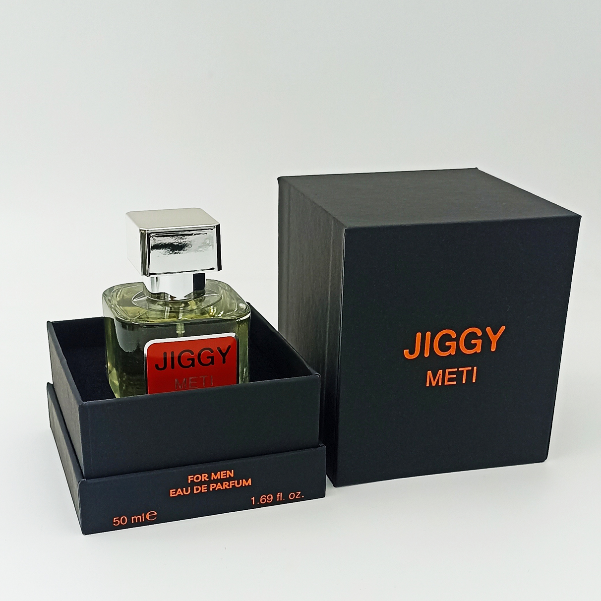 Jiggy METI deniz esintili parfüm şişesi – 50 ml kalıcı erkek parfümü